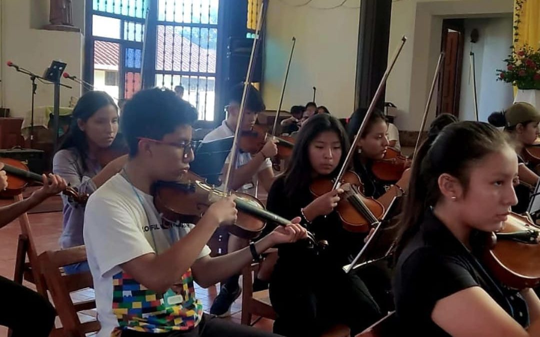 TALLER UNIVERSITARIO DE VIOLÍN